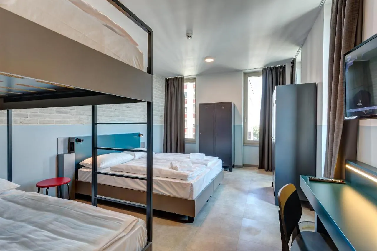 Hostel Meininger Milano Lambrate Italië