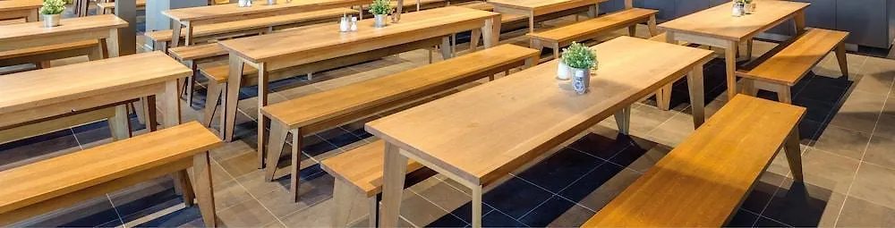 Meininger Milano Lambrate Hostel Milaan